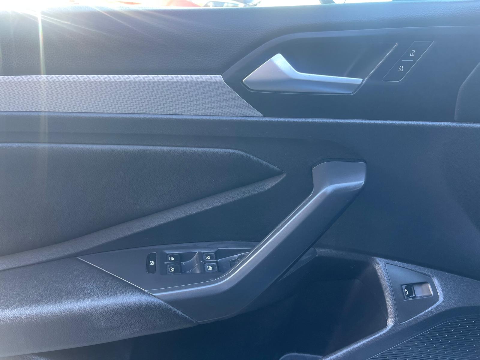 PHOTO-2025-10-17-10-30-15 8.jpg