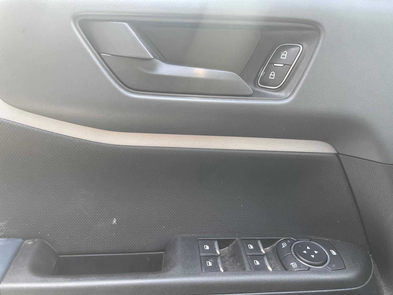 PHOTO-2026-02-04-10-03-48 4.jpg